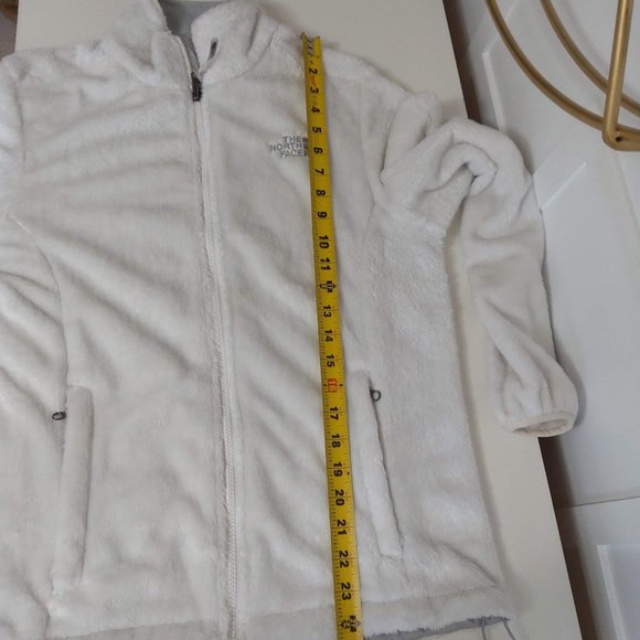 THE NORTH FACE White Furry Jacket size Medium - Picture 6 of 7